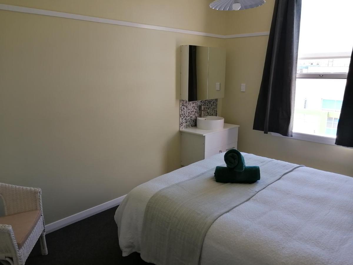 The Duke Hostel เกรย์เมาท์ ภายนอก รูปภาพ A room at the hotel